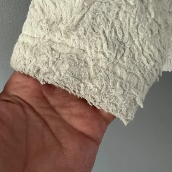 “MARMONT” White and Navy Teddy Jacket~tag says small but, more like Xtra Small. - Picture 8 of 10